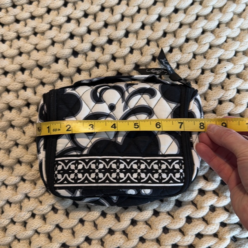 Vera Bradley jewelry/make up hanging  organizer - Picture 9 of 13